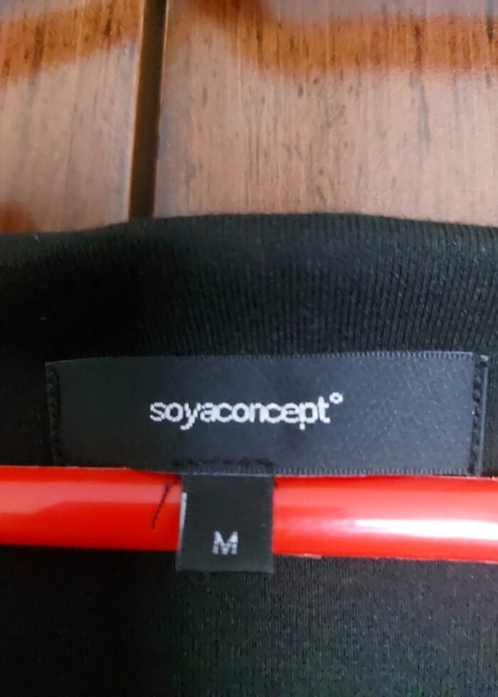 Sadece bir defa giyildi - Görsel 2