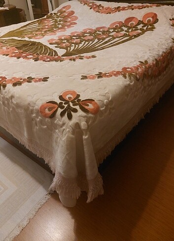 Antika kadife yatak örtüsü - Görsel 6