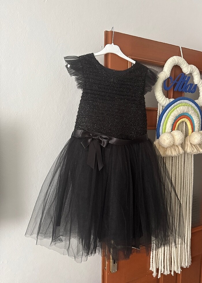 Siyah elbise - Görsel 3