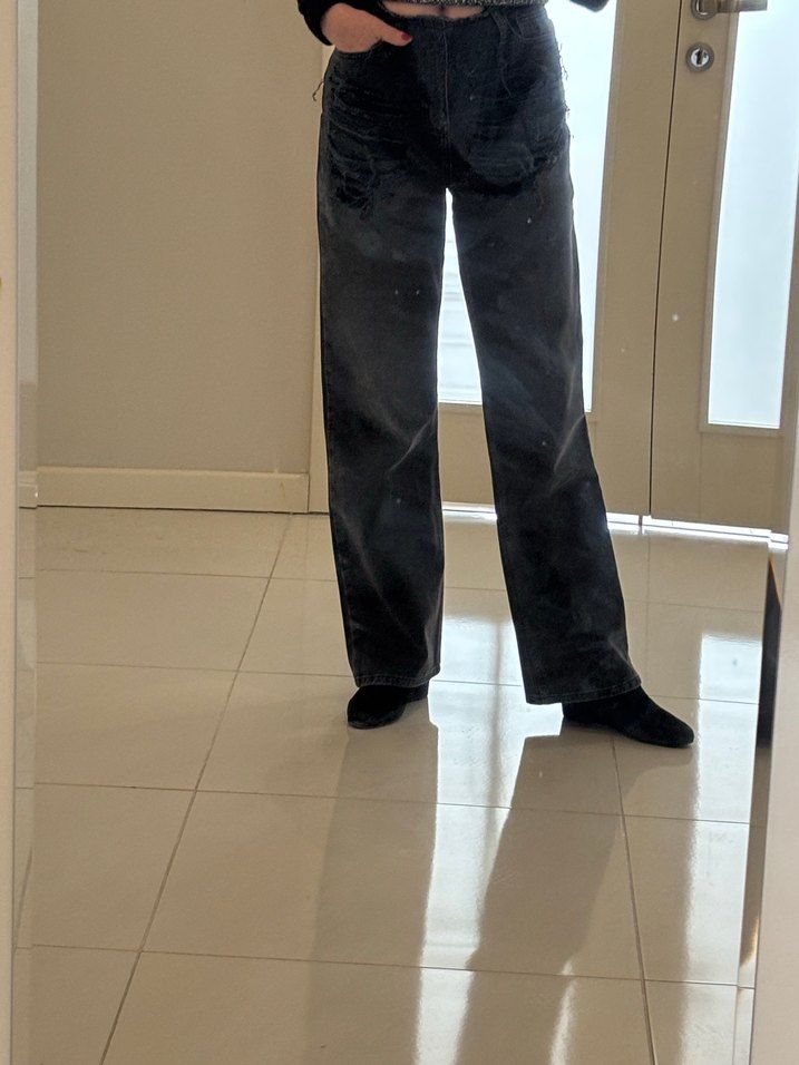 Kadın Siyah Geniş Paça Kot - Görsel 2