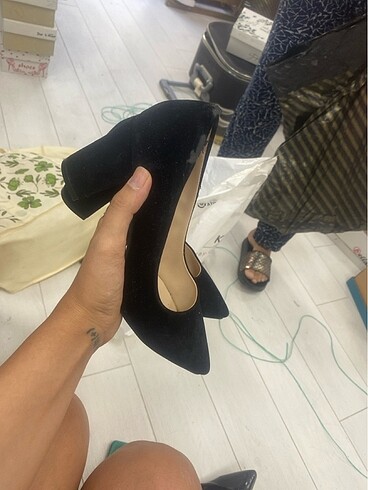 Diğer Siyah Stiletto