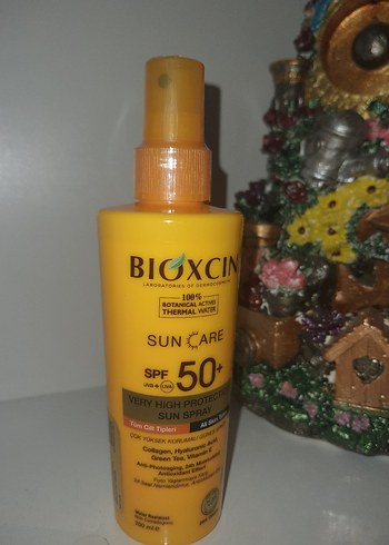  Beden Bioxcin SPF 50+ Güneş Koruyucu Sprey 200 ml