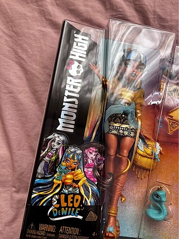 Beden Monster high cleo de nile