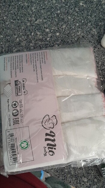 Kız  bebek ağız mendili. - Görsel 2