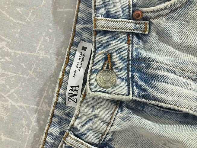 xs Beden Zara Şort