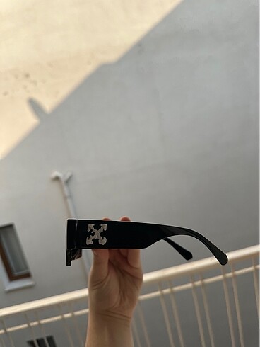 Beden Off White gozluk