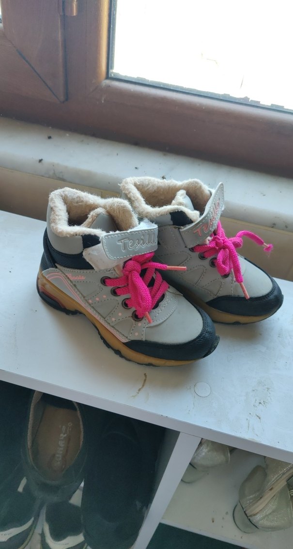 Kız Çocuk Gri Bağcıklı Spor Ayakkabı - Görsel 2