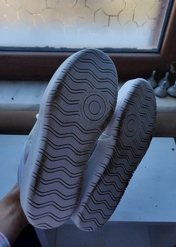 beyaz spor ayakkabı New balance - Görsel 4