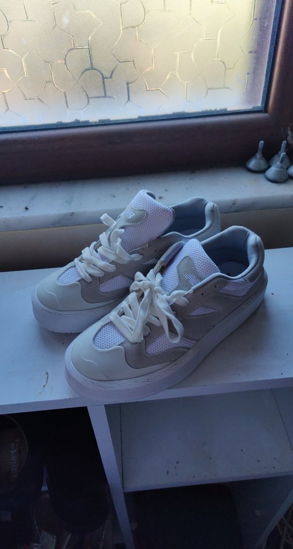 beyaz spor ayakkabı New balance - Görsel 5