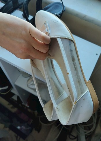 Beyaz Tokalı Kadın Topuklu Babet - Görsel 4