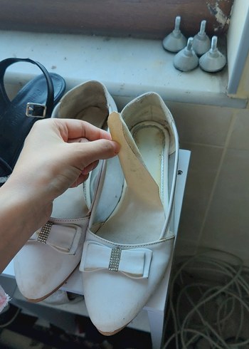 Beyaz Tokalı Kadın Topuklu Babet - Görsel 5