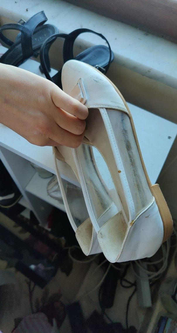 Beyaz Tokalı Kadın Topuklu Babet - Görsel 4