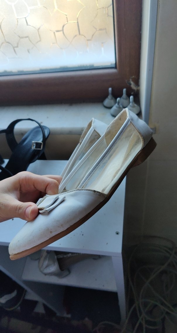 Beyaz Tokalı Kadın Topuklu Babet - Görsel 2