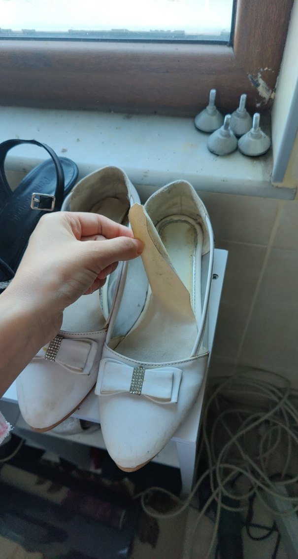 Beyaz Tokalı Kadın Topuklu Babet - Görsel 5