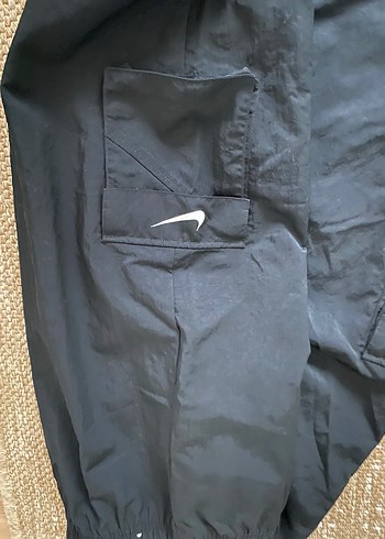 Nike Siyah Bol Kesim Kemerli kadın Pantolon - Görsel 7