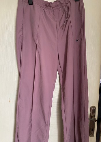 Kahverengi gül kurusu arası bir renk NİKE Kadın Eşofman altı - Görsel 4