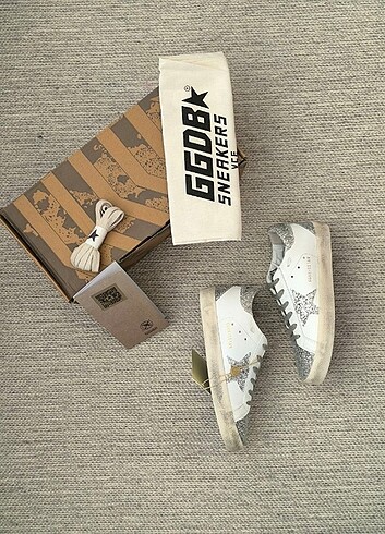 GOLDEN GOOSE DELUX BRAND