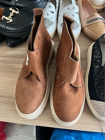 Bambi Tek fiyat 250