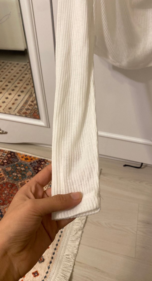 Kadın Beyaz Uzun Kollu Mini Bluz - Görsel 3