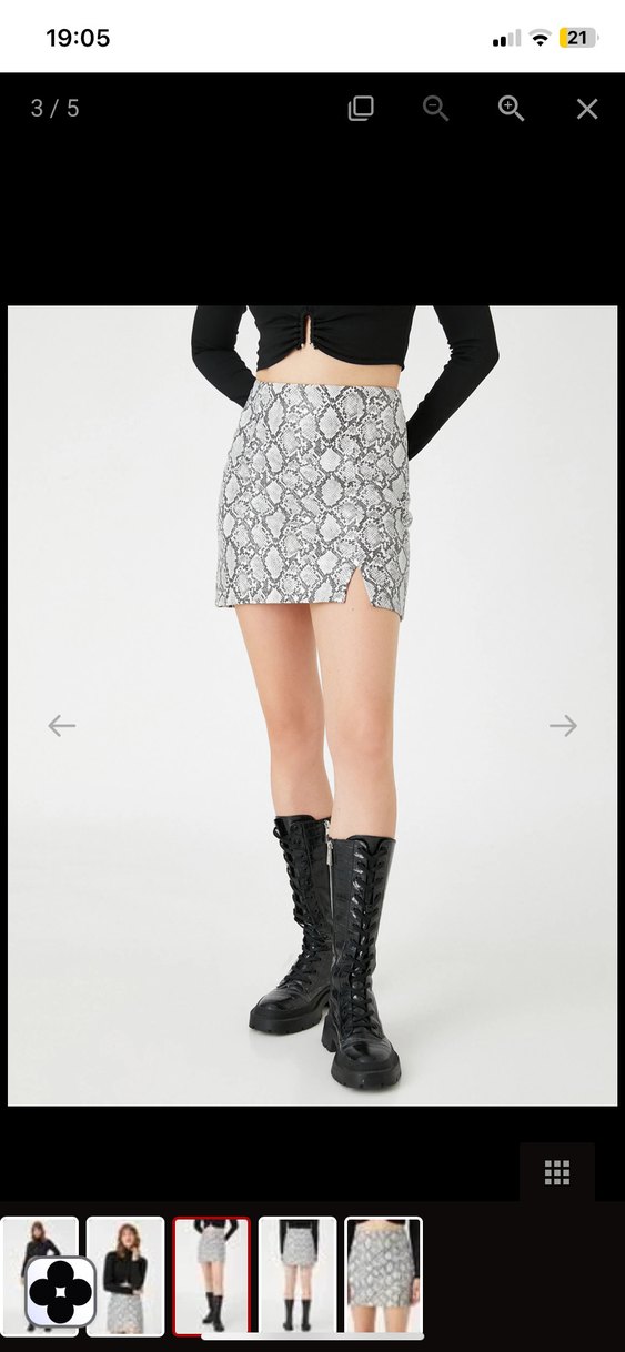 Yılan Desenli Gri Mini Etek - Görsel 2