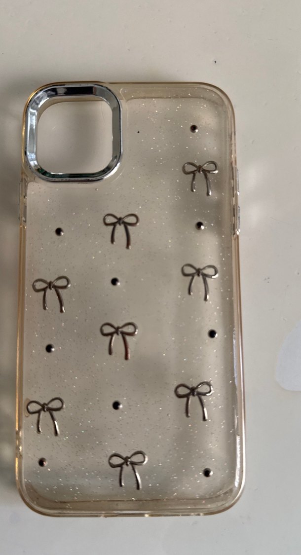 Fiyonk Detaylı Bej Telefon Kılıfı - Görsel 2