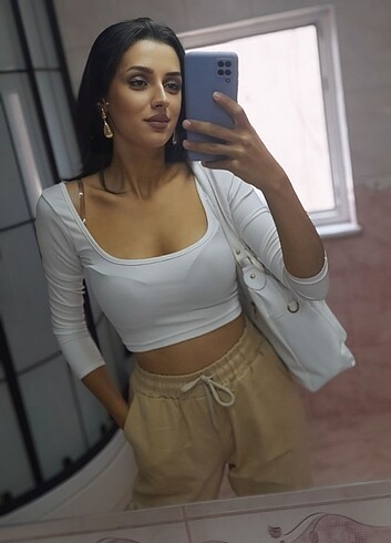 Uzun kollu crop