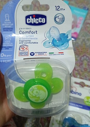 Beden Renkli Silikon Damaklı Bebek Emzikleri