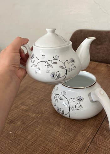 Beyaz Desenli Çaydanlık Seti - Görsel 2