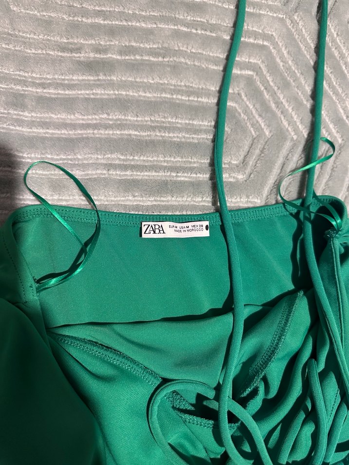 Zara Yeşil Drapeli Straplez Uzun Elbise - Görsel 3