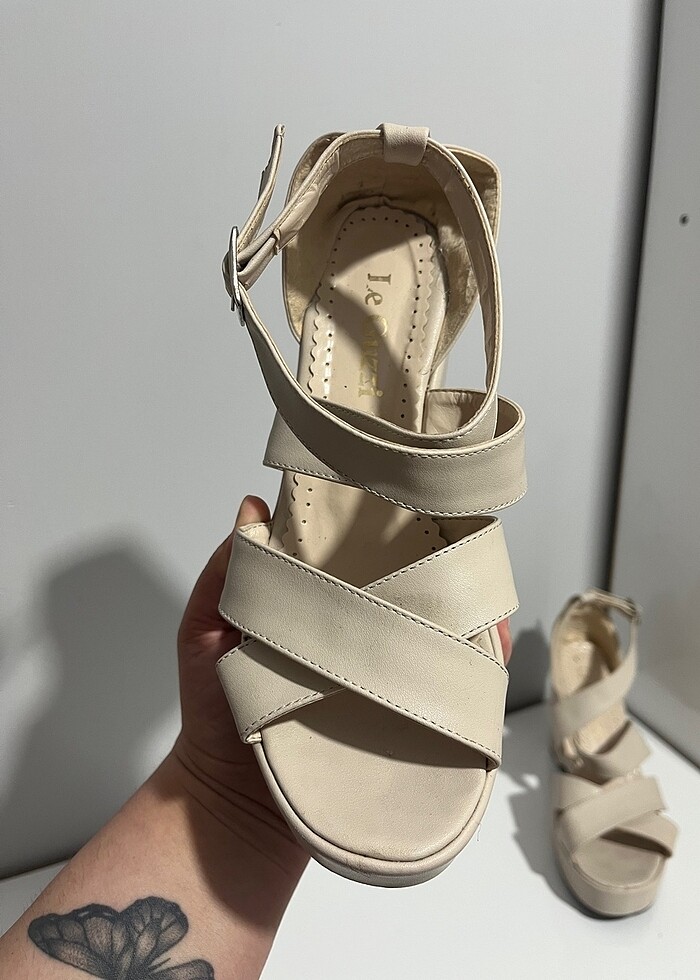 Dolgu topuk - Görsel 2