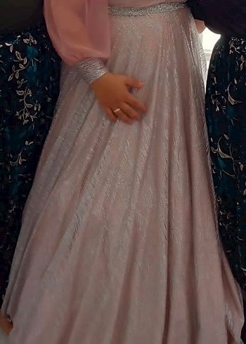 Pembe İşlemeli Uzun Kol Drapeli Nişan Elbisesi - Görsel 2