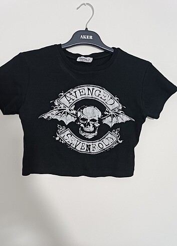 Grunge crop top
