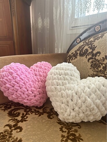  Beden pembe Renk Puffy kalp yastık