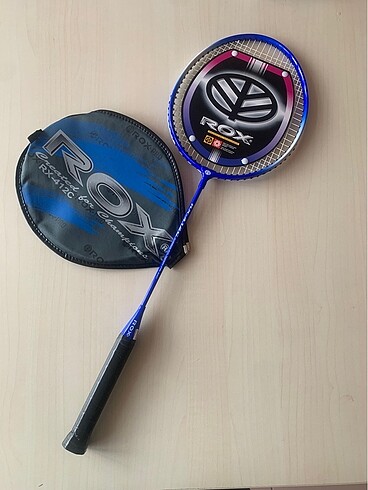 Badminton raketleri, Kaz Tüyü ve Plastik Toplar. Açıklama kısmı