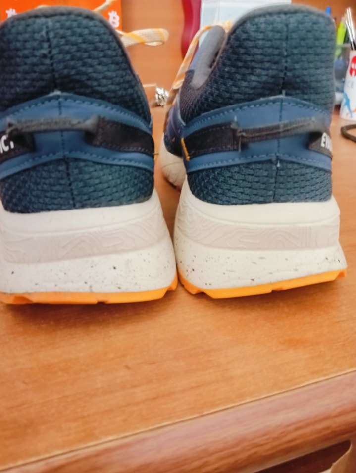 Decathlon koşu ayakkabısı - Görsel 3