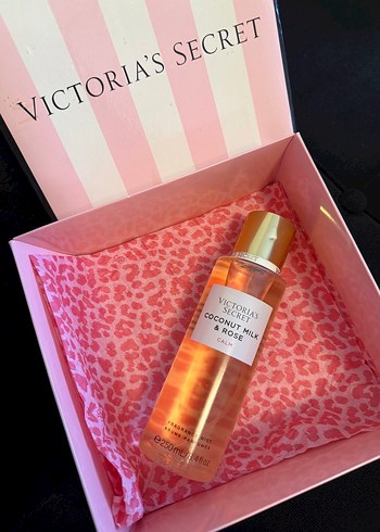 Victoria's Secret vücüt spreyi barkotlu sıfır ürün - Görsel 18