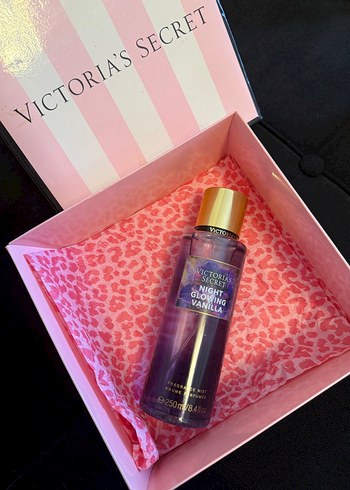 Victoria's Secret vücüt spreyi barkotlu sıfır ürün - Görsel 14