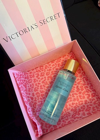 Victoria's Secret vücüt spreyi barkotlu sıfır ürün - Görsel 9