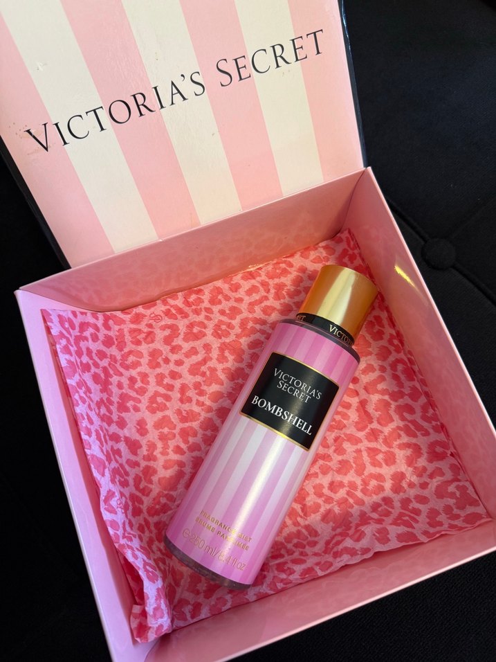 Victoria's Secret vücüt spreyi barkotlu sıfır ürün - Görsel 5