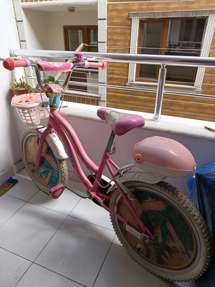 Pembe Renkli Çocuk Bisiklet - Görsel 4