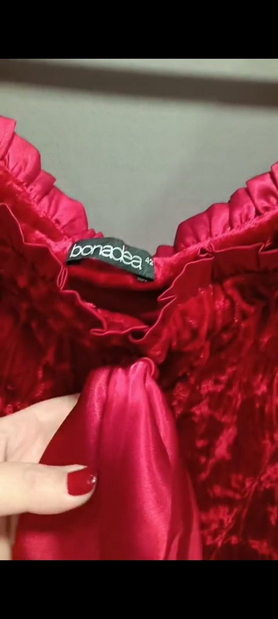 Kırmızı kısa elbise - Görsel 3