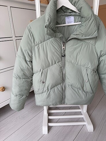Bershka mont