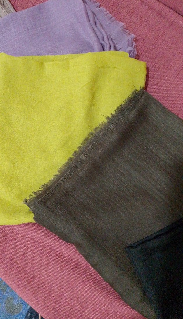 Çiçek Desenli Kadın İpek eşarp - Görsel 2