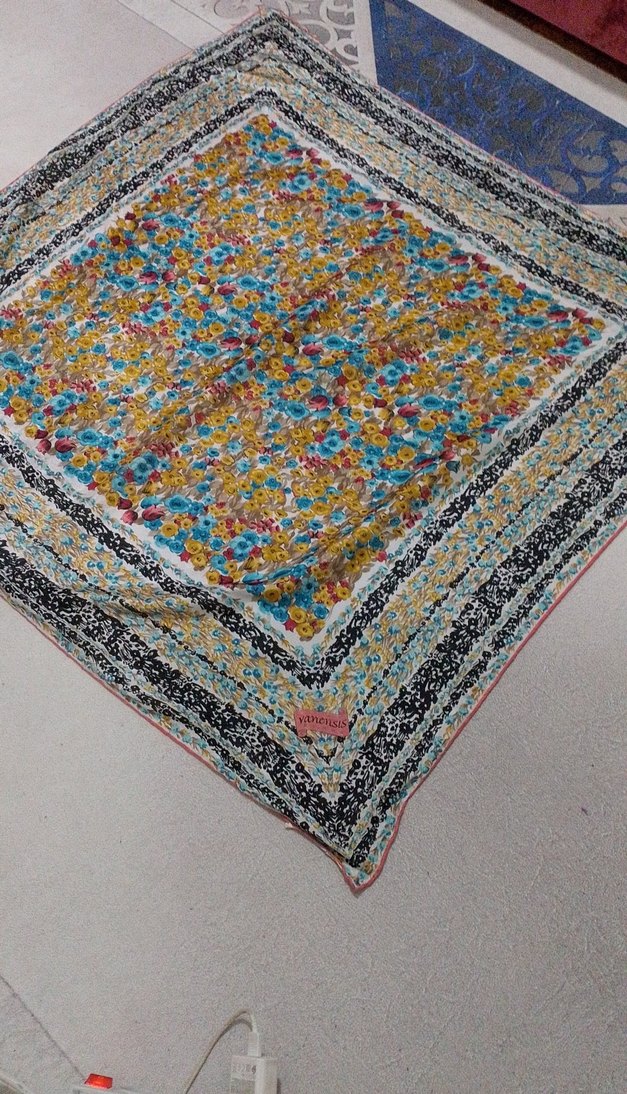 Rengiyle muhteşem bayan eşarp Bohem - Görsel 2