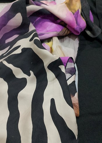 Mor Baskılı Uzun Kollu Hamile Bluzu3 lù kombin - Görsel 3