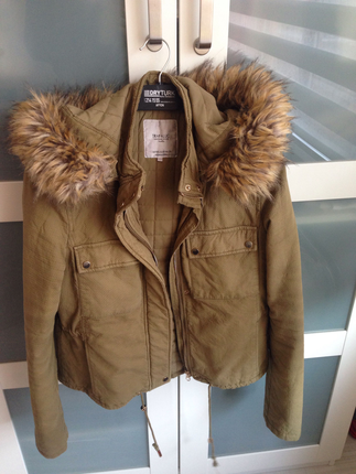 Zara mont