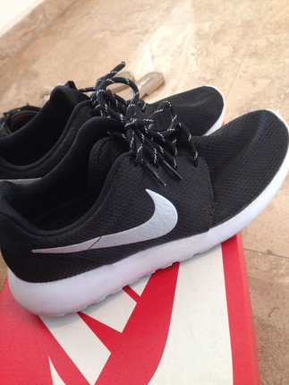 Nike ayakkabı 