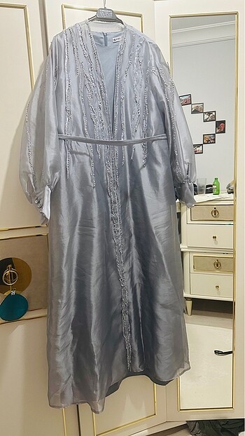 Abiye abaya