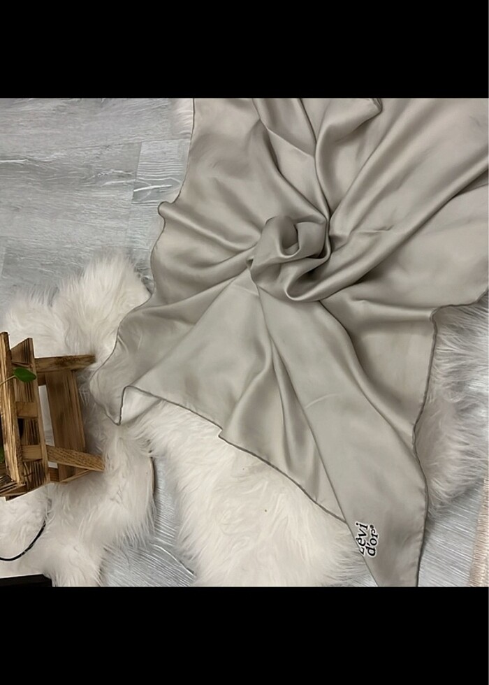 Armine İpek eşarp  Twill - Görsel 3