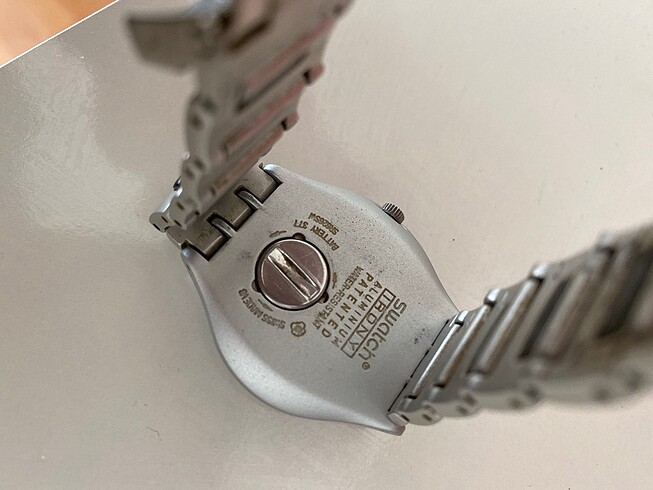 Beden mavi Renk swatch saat